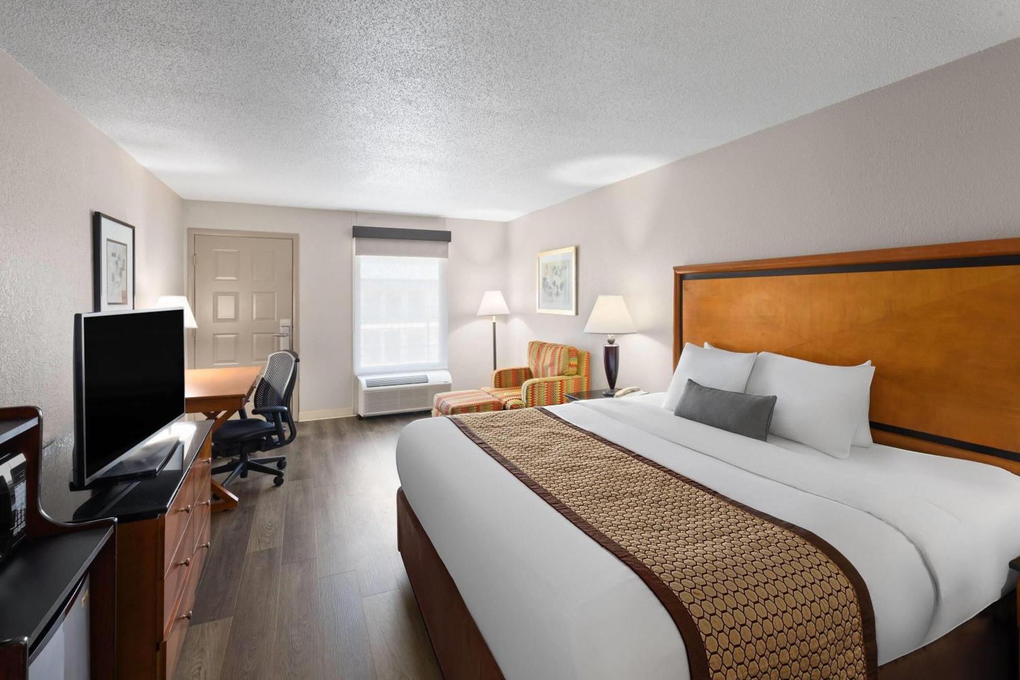 Baymont By Wyndham Knoxville I-75 Exterior foto